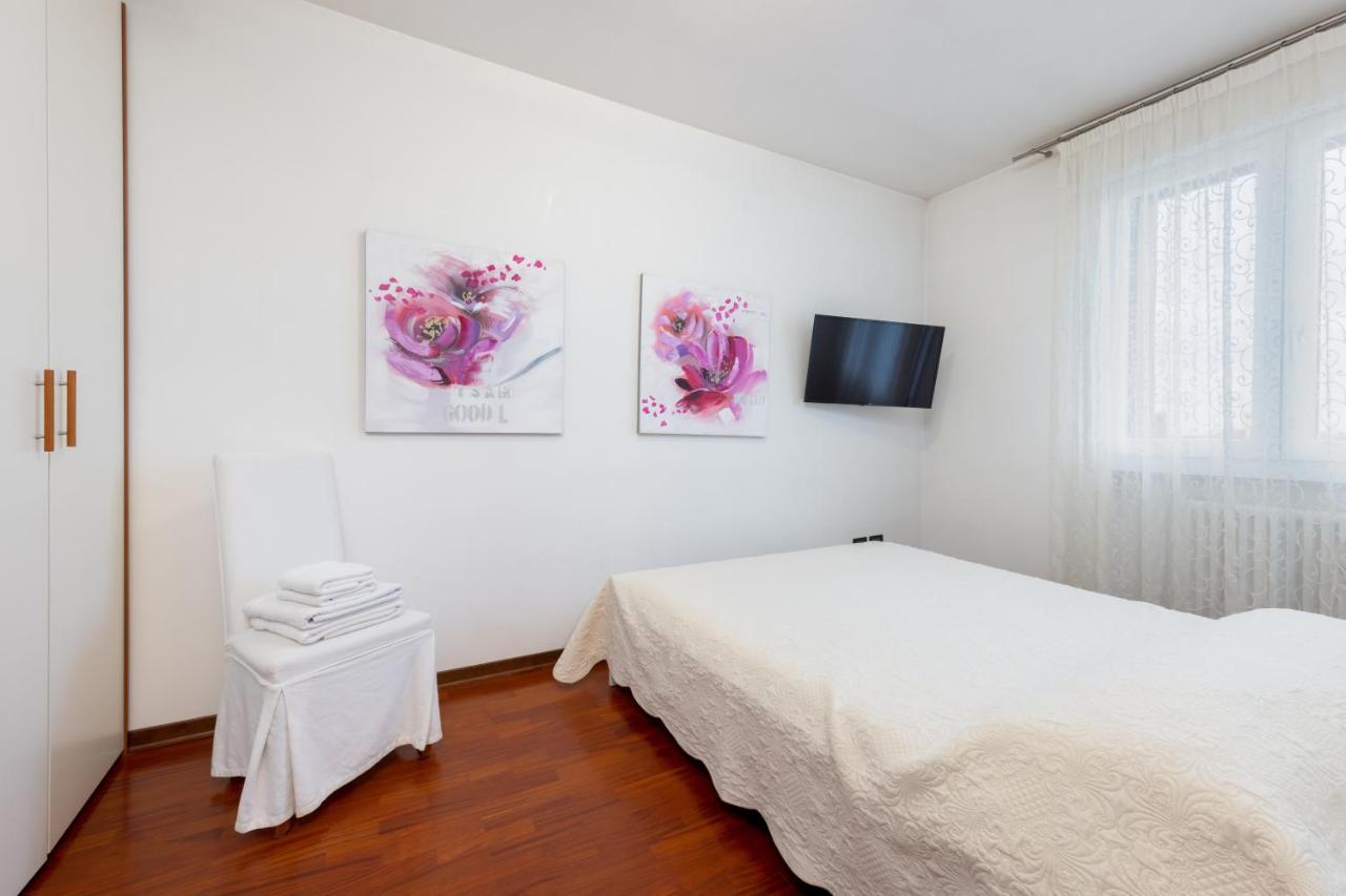 Giotto Guesthouse Due Carrare Екстер'єр фото
